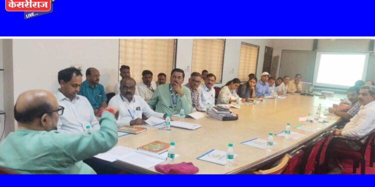 सिंचन, बिगर सिंचनासाठी गिरणा धरणातून जिल्हावासियांना मिळणार ७ आवर्तने