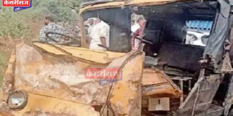 कार-मिनीडोअरचा अपघात : ७ जण जखमी, दोघांची प्रकृती गंभीर