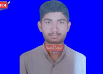 तरुणाची छताला दोरी बांधून गळफास घेऊन आत्महत्या