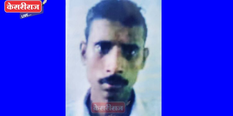 आत्महत्यांचे सत्र थांबेना, तरुणाची छताला गळफास लावून घेत आत्महत्या !