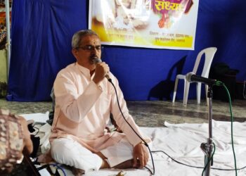 भजन संध्येत भाविकभक्त झाले दंग