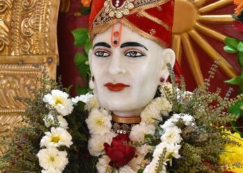 भाविकांच्या उत्साहात, ‘गण गण गणात बोते’ च्या जयघोषात निघाली पालखी मिरवणूक