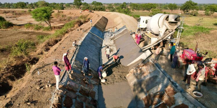 पांझण डावा कालव्याचे होणार कॉंक्रीटीकरण : नुतनीकरण, विशेष दुरूस्तीस ३४ कोटी रुपयांची मान्यता