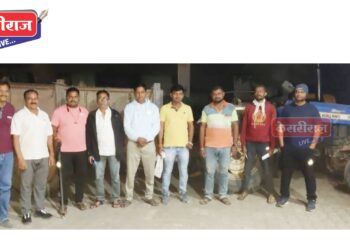 वाळू वाहतूक करणारे ट्रॅक्टर महसुलच्या पथकाने पकडले