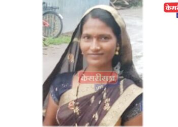 भीषण दुचाकी अपघातात विवाहितेचा उपचारादरम्यान मृत्यू ; आडगावात शोककळा