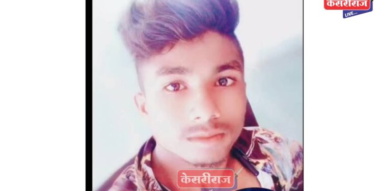 तरुणाने घेतले विषारी औषध, उपचारादरम्यान मृत्यू !