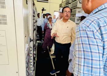 मनमाड-जळगाव तिसऱ्या रेल्वेमार्गाची सखोल तपासणी