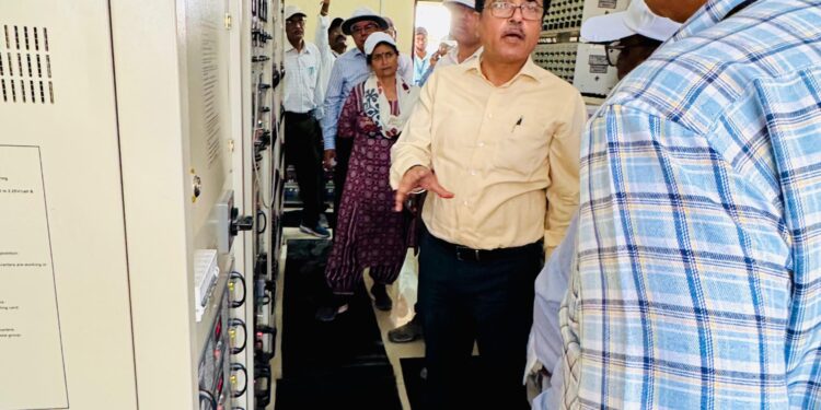 मनमाड-जळगाव तिसऱ्या रेल्वेमार्गाची सखोल तपासणी