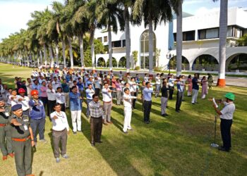 मनमाड-जळगाव तिसऱ्या रेल्वेमार्गाची सखोल तपासणी