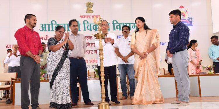 सामूहिक शेतीला तंत्राची जोड देऊन जंगल समृद्ध करू – जिल्हाधिकारी आयुष प्रसाद