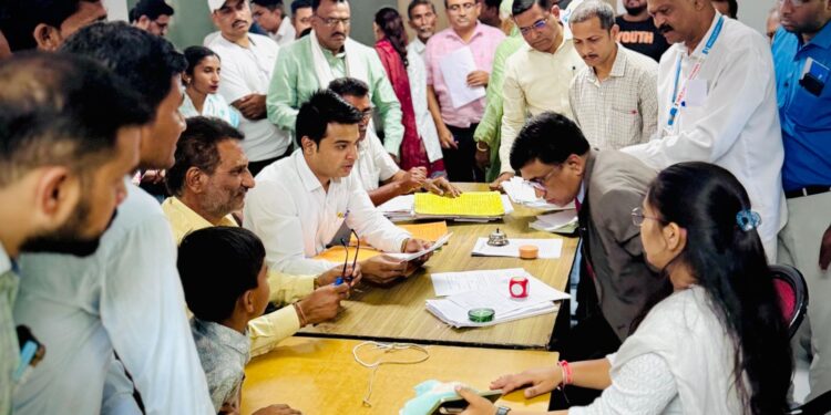 करदात्याच्या अपघाती निधनापोटी वारसांना ४१ लाखांची नुकसान भरपाई रकमेचा लाभ