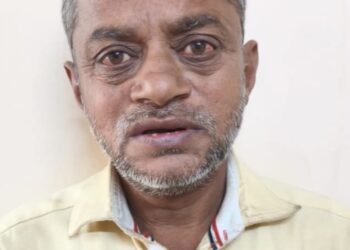 युवराज कोळी खून प्रकरणात फरार पिता पोलिसांनी केला जेरबंद