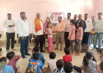 सामाजिक न्याय, संघटनसाठी स्वतःचे बलिदान देणारं व्यक्तिमत्व म्हणजे आ.अण्णासाहेब पाटील – विश्वास पाटील