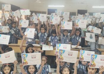 चित्रकला स्पर्धा, नाट्यछटा सादरीकरण, बालक सुसंवादाने रंगला कार्यक्रम