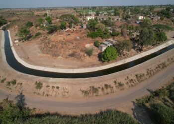 शासनाच्या १६ कोटींच्या निधीतून मन्याड पाटचारी काँक्रीटीकरण काम प्रगतीपथावर