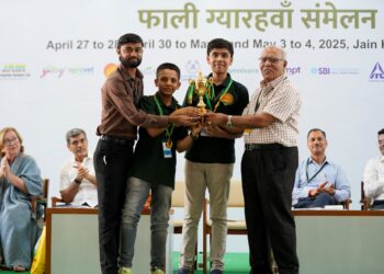 फालीतील विद्यार्थी कृषीक्षेत्राचे भविष्य – डॉ. बी. बी. पट्टनायक