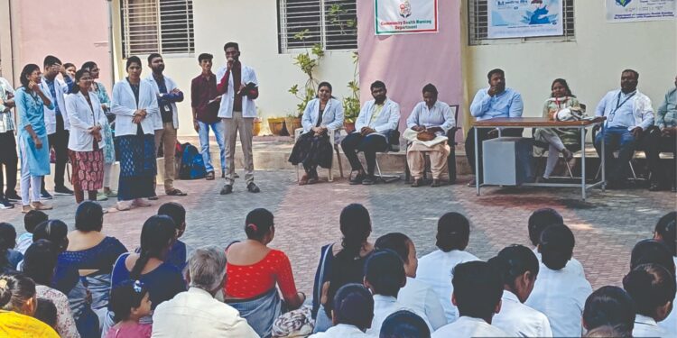 निरोगी सुरूवात आशादायक भविष्य जागतिक आरोग्य संघटनेच्या थीमनुसार नशिराबादेत जनजागृती,