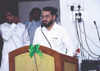 गोदावरी अभियांत्रिकी व तंत्रनिकेतन महाविद्यालयामध्ये ईद मिलन उत्सहात