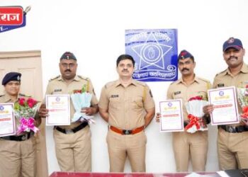 फैजपूर उपविभागातील सर्वोत्कृष्ट काम करणाऱ्या पोलीस कर्मचाऱ्यांचा गौरव