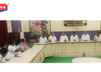 स्थानिक स्वराज्य संस्थांच्या निवडणुका लवकर घ्याव्यात