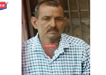 भरधाव रिक्षा उलटली : एक जण ठार, तीन जखमी