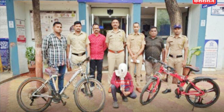 चोरीच्या दोन सायकलीसह चोरटा अटकेत