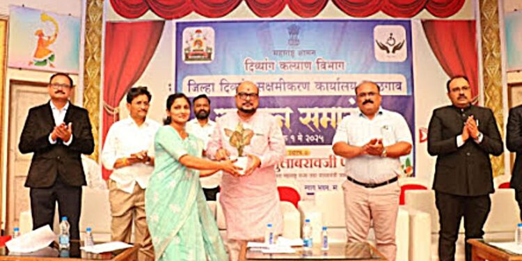 “डीपीडीसी”चा १% निधी आता दिव्यांग बांधवांच्या हक्कासाठी : पालकमंत्री गुलाबराव पाटील
