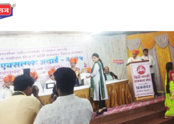 स्थानिक पत्रकारितेतील योगदानाबद्दल सुनीता महाडिक यांना ‘इंडियन एक्सलन्स अवॉर्ड २०२५’ प्रदान