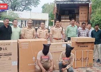 भुसावळ शहरातील चोरीचा यशस्वी उलगडा : शिरपूर येथील गोदामातून जप्त केला १८ लाख ८० हजारांचा मुद्देमाल..!