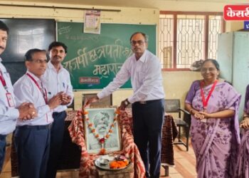 बारी समाज विद्यालयात छत्रपती शाहू महाराजांची जयंती साजरी