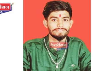 दारुड्या मुलाचा डोक्यात दगड घालून पित्याकडून खून, तीन जणांना अटक