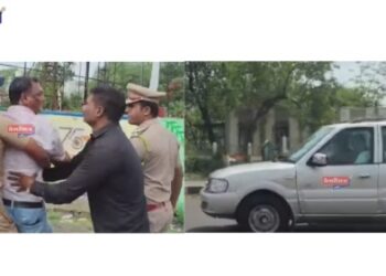 पोलीस कर्मचाऱ्यांवर संताप : कंत्राटदाराचा मुख्यमंत्र्यांच्या ताफ्यासमोर आत्मदहनाचा प्रयत्न !