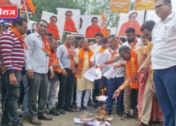 जळगावात उबाठा गट, मनसे, राष्ट्रवादी शरद पवार गटांच्या एकजुट : महायुतीमध्ये एकच चर्चा