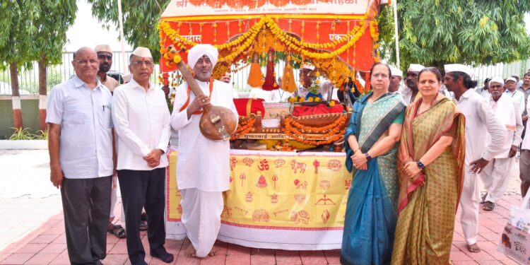 संत मुक्ताबाई राम पालखीचे जैन हिल्स येथे भक्तिभावाने स्वागत