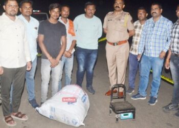 दोन्ही तरुणांकडून १५ किलो गांजा हस्तगत ; मुद्देमालासह अटक