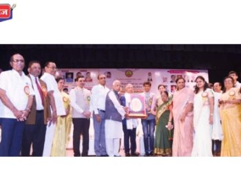 प्रीतिसुधाजी शिक्षण फंडतर्फे जळगावच्या अनुभूती स्कूलला कौशल्य पुरस्कार