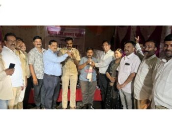 अधिकाऱ्यांचे तात्काळ कार्यवाहीचे आश्वासन : महावितरणच्या दोन्ही कर्मचाऱ्यांचे अन्नत्याग आंदोलन मागे