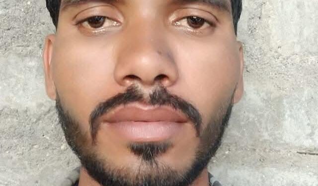 तरुणाची राहत्या घरी गळफास घेऊन आत्महत्या