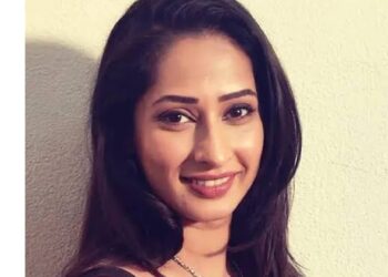 कॅन्सरशी झुंज अपयशी : प्रसिद्ध अभिनेत्री प्रिया मराठे यांचे निधन