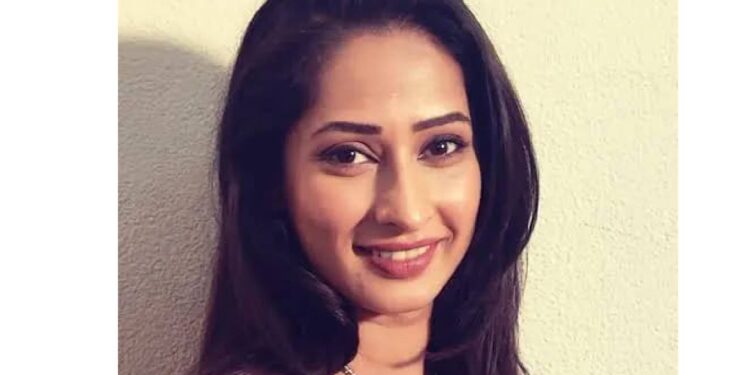 कॅन्सरशी झुंज अपयशी : प्रसिद्ध अभिनेत्री प्रिया मराठे यांचे निधन