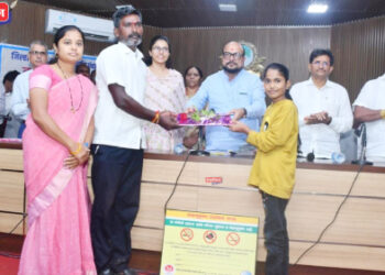 गावोगावी योजनांचा लाभ पोहोचावा, कामे दर्जेदार व वेळेत पूर्ण व्हावीत – पालकमंत्री गुलाबराव पाटील