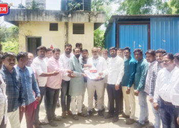 पाचोरा येथे स्मार्ट मीटरविरोधात शिवसेनेचा महावितरण कंपनीवर मोर्चा