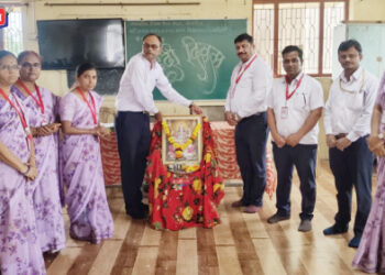 शिरसोलीच्या बारी समाज विद्यालयात हिंदी दिन उत्साहात साजरा