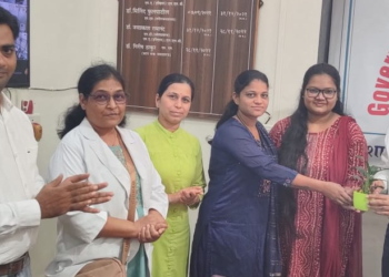 प्रसुतीपूर्व विभागात आग : प्रसंगावधान दाखविणाऱ्या परिचारिकांचा अधिष्ठातांनी केला सन्मान