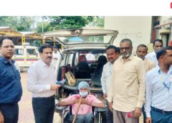 बेवारस रुग्णाला सर्वोपचार करून पाठविले सुखरूप घरी !