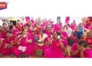 आशा स्वयंसेविकांचा प्रलंबित मागण्यांसाठी जिल्हा परिषदेवर थाळीनाद मोर्चा