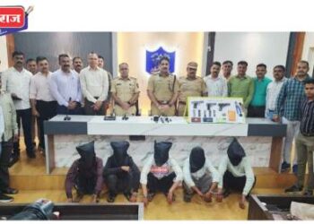 केंद्रीय मंत्र्यांच्या पेट्रोल पंपासह ३ ठिकाणी दरोडा : अकोल्याच्या कुख्यात गुन्हेगारासह सहा जणांना अटक