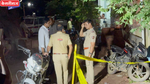 टवाळखोरांचा उपद्रव : घरावर गोळीबार करून दगडफेक, दुचाकीची मोडतोड