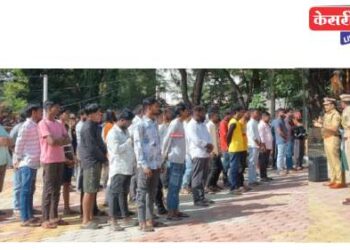 जळगावमध्ये पहाटे ‘कॉम्बिंग ऑपरेशन’, अधिकाऱ्यांनी ८४ गुन्हेगारांची घेतली शाळा !