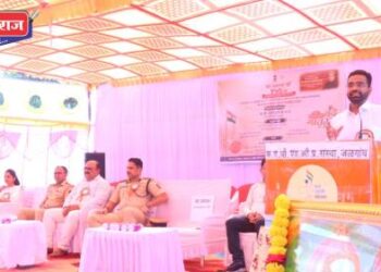 भारताला विश्वगुरू बनवण्यासाठी सर्वांनी एकजुटीने काम करावे;  -जिल्हाधिकारी रोहन घुगे